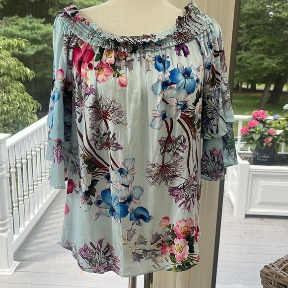 Hale Bob M ⭐️ Like New! Off the Shoulder Floral Top - Picture 1 of 10